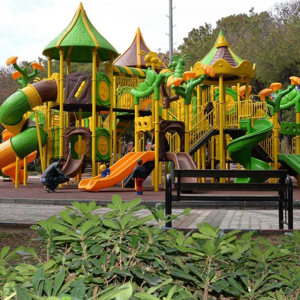 Menemen Şehir Parkı Oyun Grubu