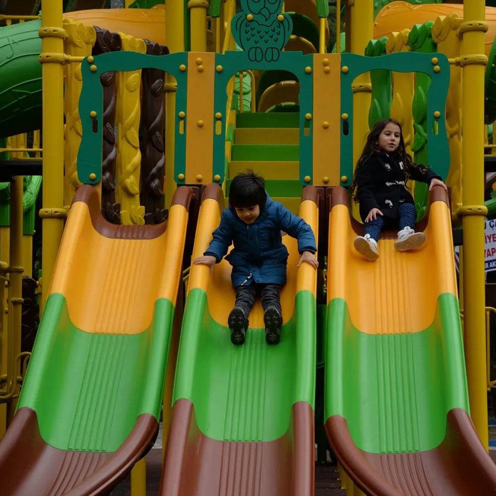 Menemen Şehir Parkı Oyun Grubu 6
