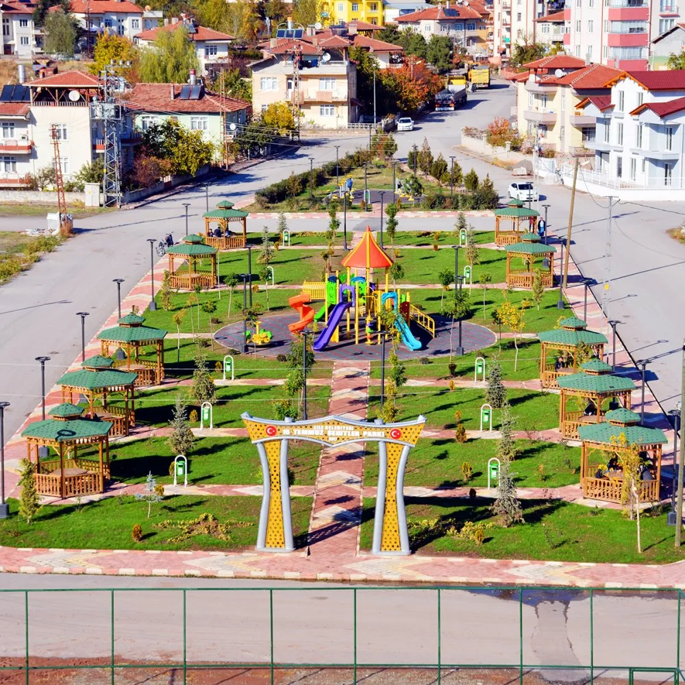 Zile Belediyesi 15 Temmuz Şehitler Parkı Oyun Parkı 4