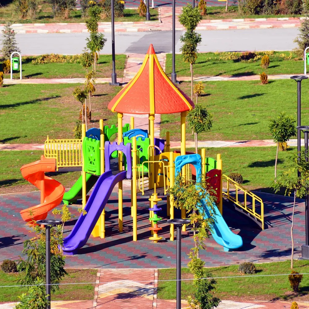 Zile Belediyesi 15 Temmuz Şehitler Parkı Oyun Parkı 6